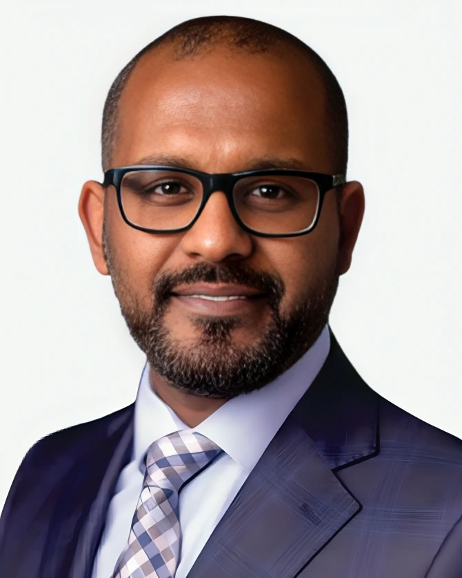 Dr. Solen Feyissa